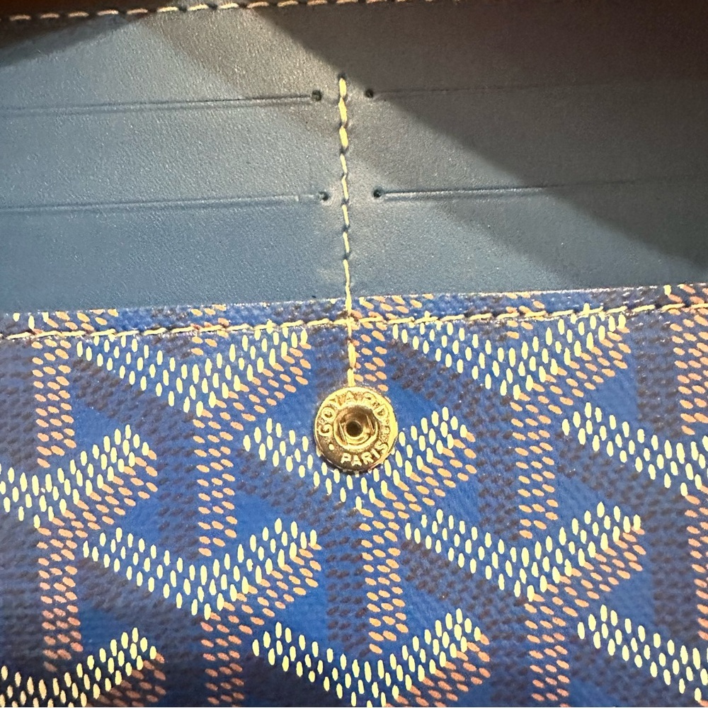 Goyard Blue Crossbody Wallet on Strap - Picture 11 of 16